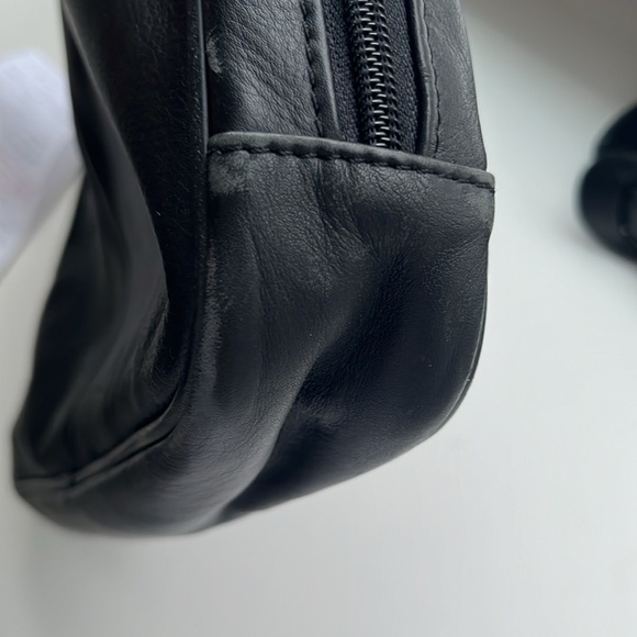 Leather attaché bag - Picture 10 of 16